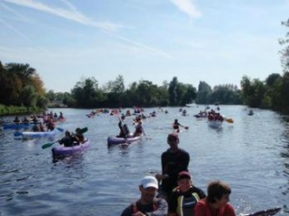  肖维尼独木舟之旅 
